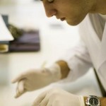 Científicos restauran tejido eréctil del pene de conejos